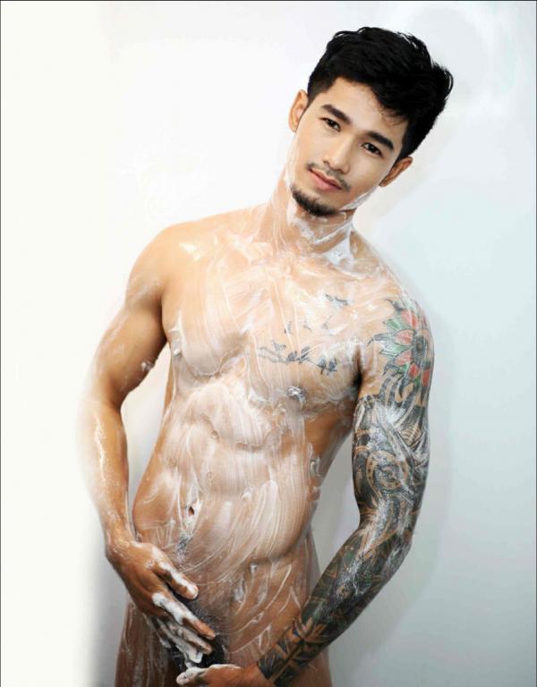 MAN-OMG-4---Chai-Charlee